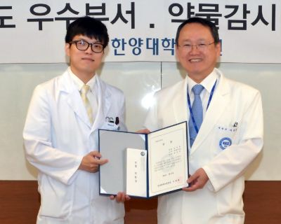 김지훈 성형외과 전공의 - 2016년 2/4분기 친절직원